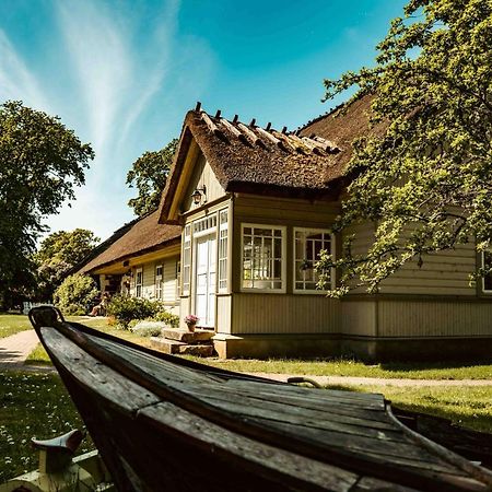 Vanatoa Taluhotell Koguva Exterior foto
