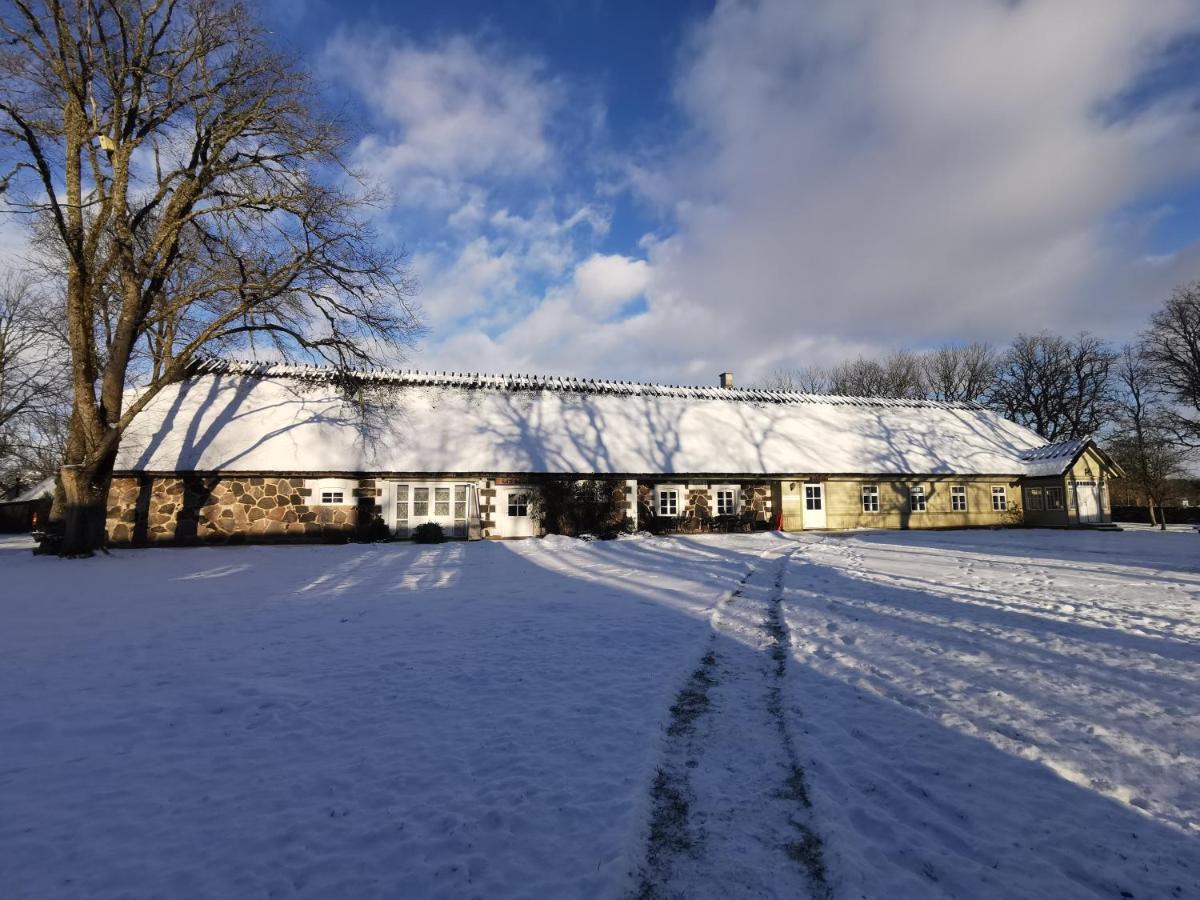 Vanatoa Taluhotell Koguva Exterior foto